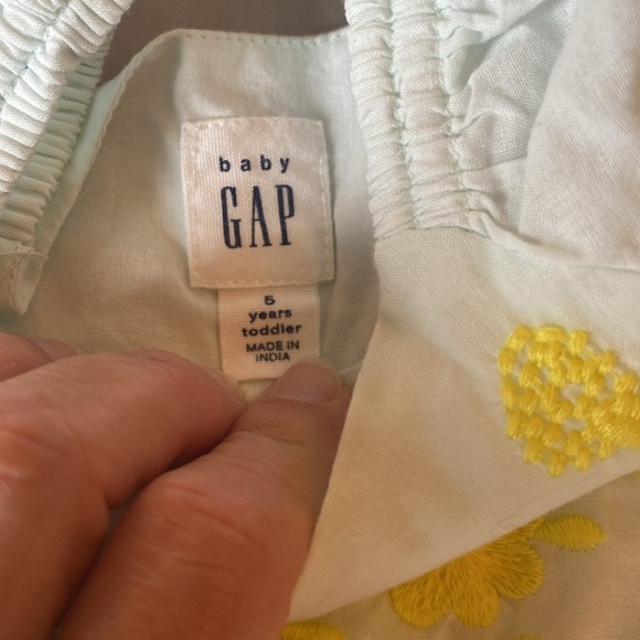 Gap size 5 bundle. Dress and romper. - Picture 3 of 8